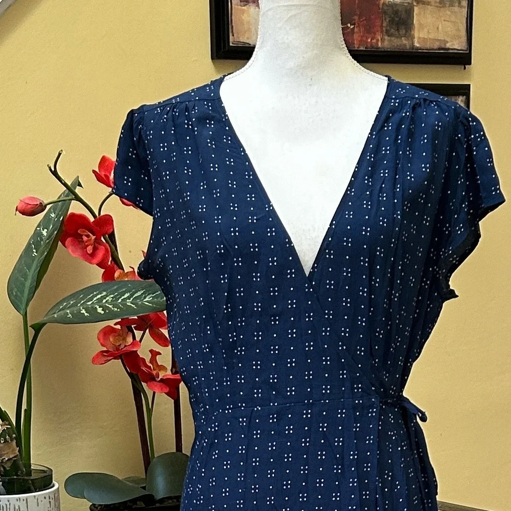 Gap Women’s Navy Blue Dot Print Short Sleeve Full Maxi Wrap Dress Tie Waist Med - Picture 5 of 16